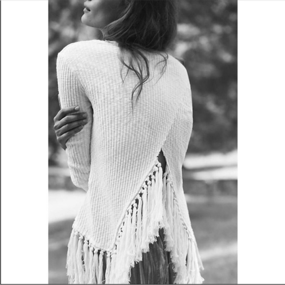 Eri + Ali Anthropologie Top - Picture 3 of 11